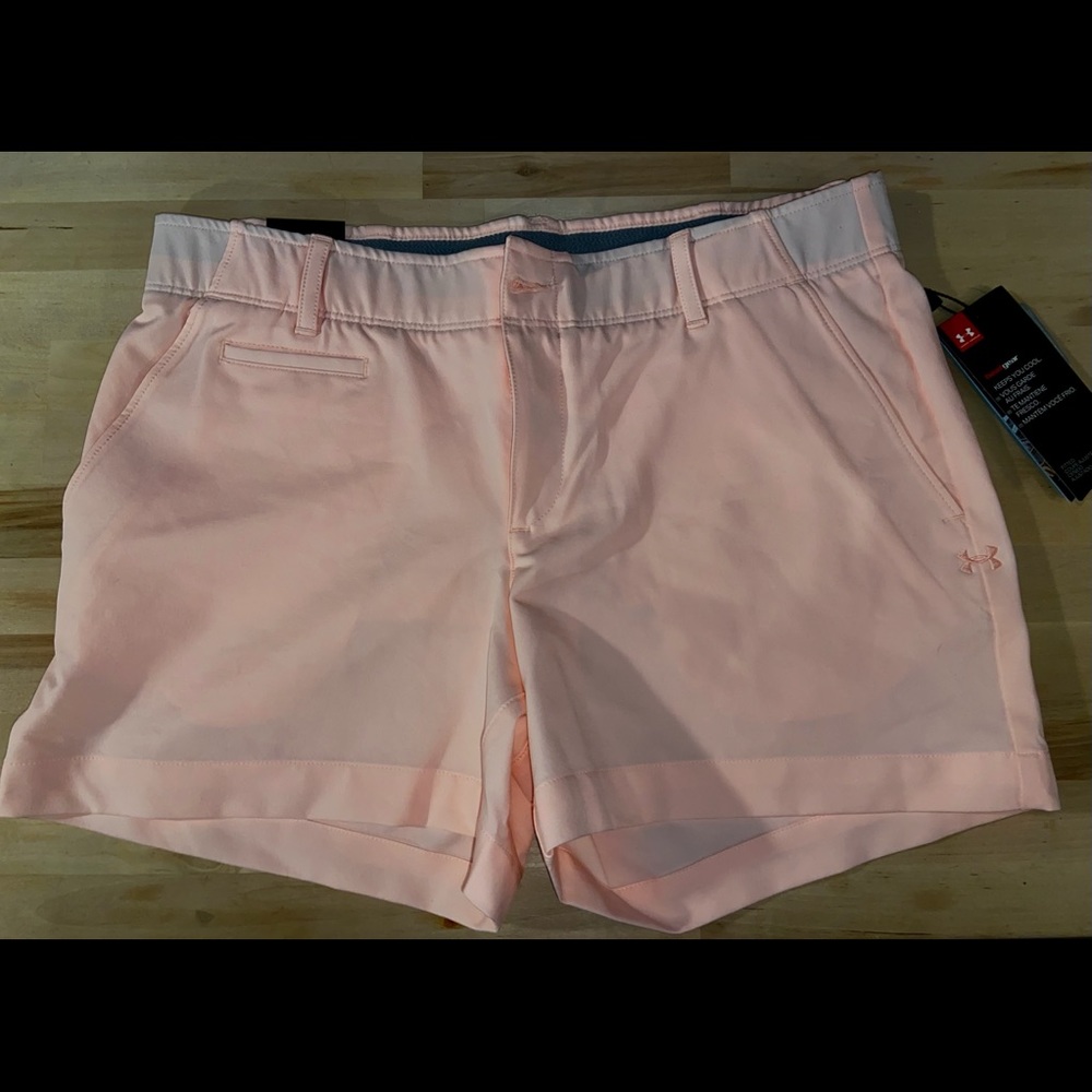 Women’s Under Armour Athletic/Golf Shorts Size 6